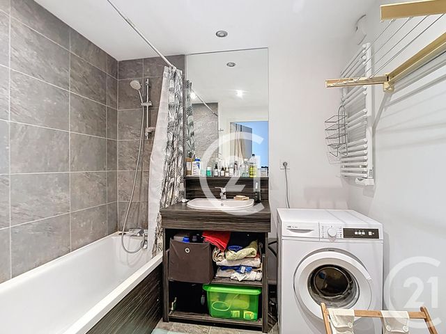 Appartement T3 à vendre - 3 pièces - 62.46 m2 - NANTES - 44 - PAYS-DE-LOIRE - Century 21 Talensac