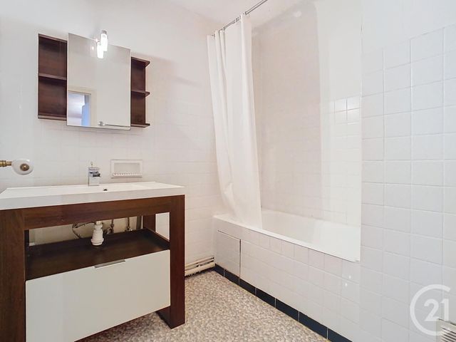 Afficher la photo en grand Appartement T3 à vendre - 3 pièces - 69.38 m2 - NANTES - 44 - PAYS-DE-LOIRE - Century 21 Talensac