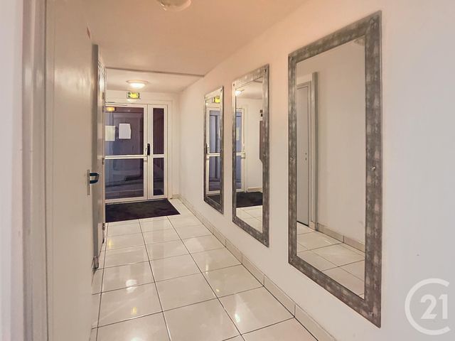 Afficher la photo en grand Appartement F1 à vendre - 1 pièce - 29.6 m2 - NANTES - 44 - PAYS-DE-LOIRE - Century 21 Talensac