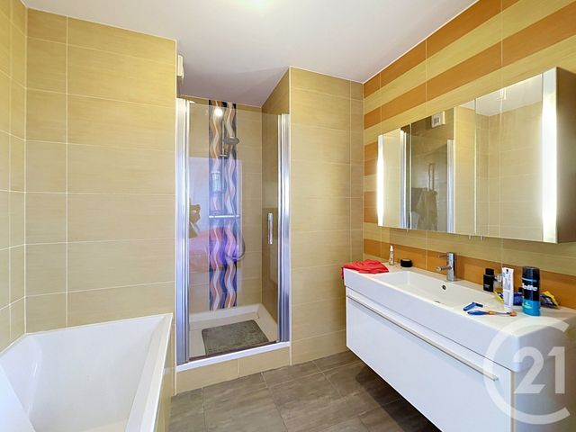 Appartement T3 à vendre - 3 pièces - 79.59 m2 - NANTES - 44 - PAYS-DE-LOIRE - Century 21 Talensac