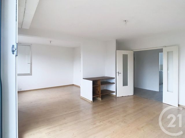 Appartement à vendre - 4 pièces - 84.14 m2 - ST HERBLAIN - 44 - PAYS-DE-LOIRE - Century 21 Talensac