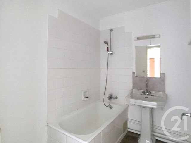 Appartement à vendre - 4 pièces - 84.14 m2 - ST HERBLAIN - 44 - PAYS-DE-LOIRE - Century 21 Talensac