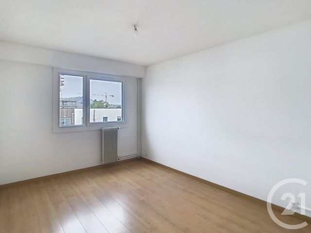 Appartement à vendre - 4 pièces - 84.14 m2 - ST HERBLAIN - 44 - PAYS-DE-LOIRE - Century 21 Talensac