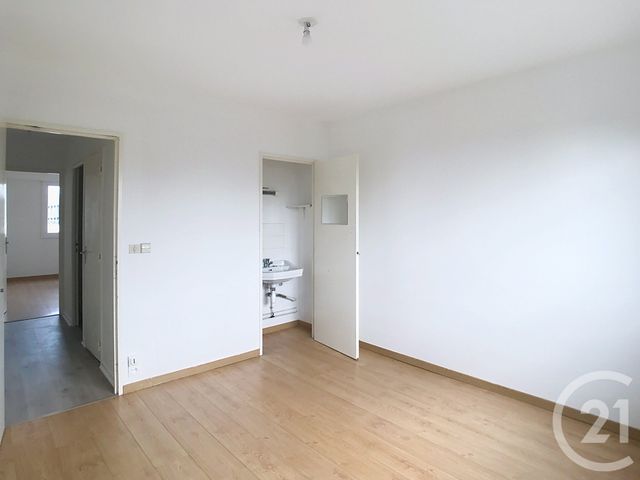 Appartement à vendre - 4 pièces - 84.14 m2 - ST HERBLAIN - 44 - PAYS-DE-LOIRE - Century 21 Talensac