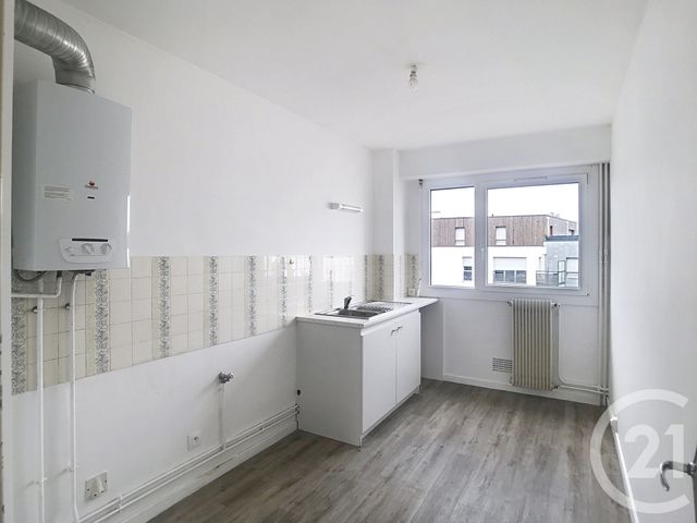 Appartement à vendre - 4 pièces - 84.14 m2 - ST HERBLAIN - 44 - PAYS-DE-LOIRE - Century 21 Talensac