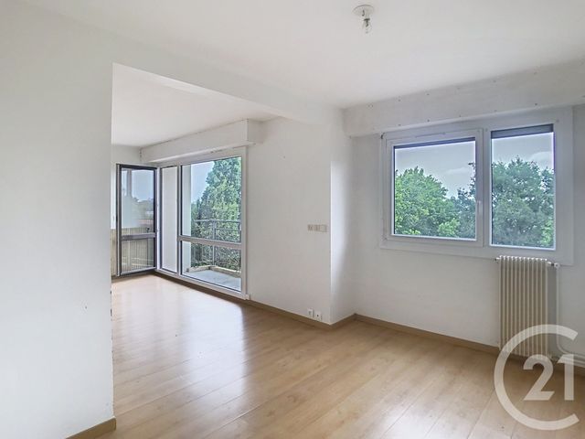 Appartement à vendre - 4 pièces - 84.14 m2 - ST HERBLAIN - 44 - PAYS-DE-LOIRE - Century 21 Talensac