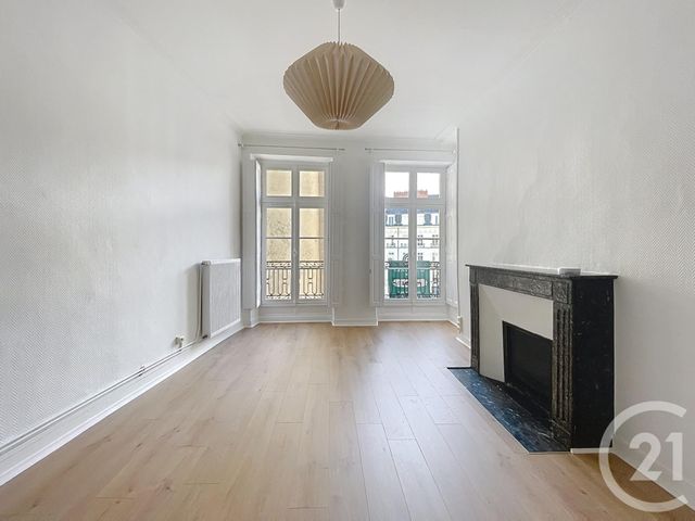 Appartement T2 à louer - 2 pièces - 57.0 m2 - NANTES - 44 - PAYS-DE-LOIRE - Century 21 Talensac