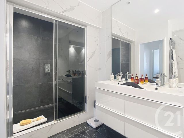 Appartement F4 à vendre - 4 pièces - 101.4 m2 - NANTES - 44 - PAYS-DE-LOIRE - Century 21 Talensac