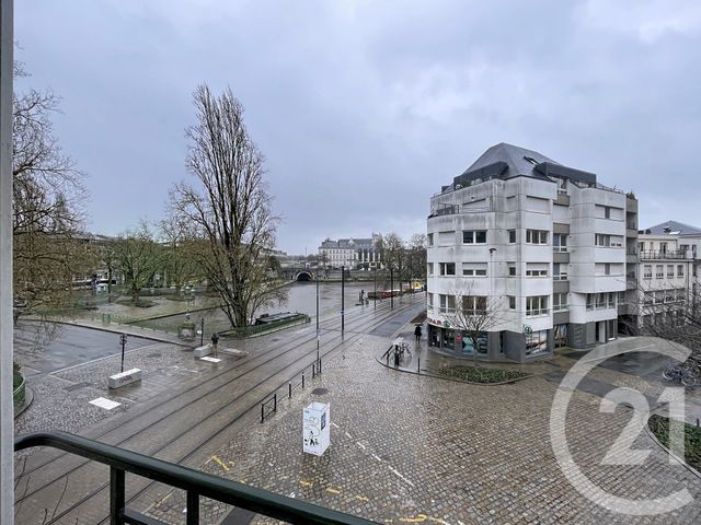 Appartement T5 à vendre - 4 pièces - 86.39 m2 - NANTES - 44 - PAYS-DE-LOIRE - Century 21 Talensac