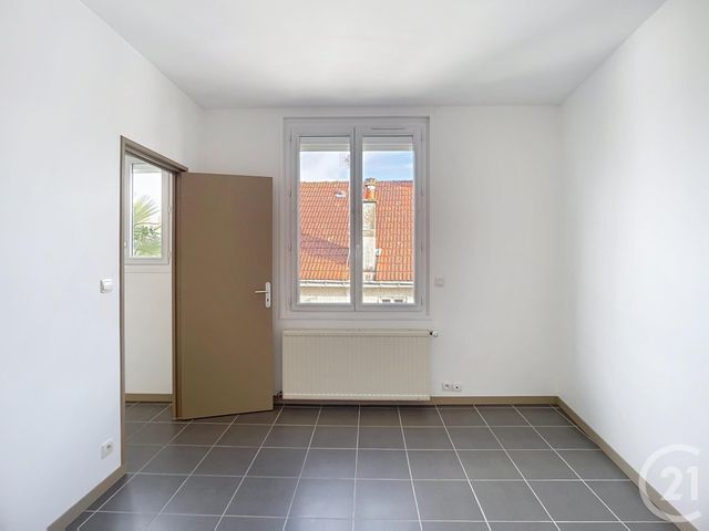 Appartement T2 à louer - 2 pièces - 26.17 m2 - NANTES - 44 - PAYS-DE-LOIRE - Century 21 Talensac