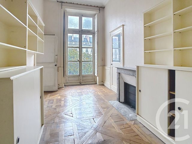 Appartement F7 à vendre - 8 pièces - 220.13 m2 - NANTES - 44 - PAYS-DE-LOIRE - Century 21 Talensac