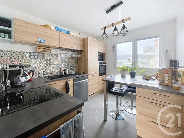 Appartement T4 à louer - 4 pièces - 83.59 m2 - NANTES - 44 - PAYS-DE-LOIRE - Century 21 Talensac