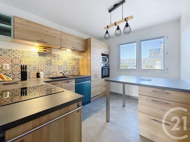 Appartement T4 à louer - 4 pièces - 83.59 m2 - NANTES - 44 - PAYS-DE-LOIRE - Century 21 Talensac
