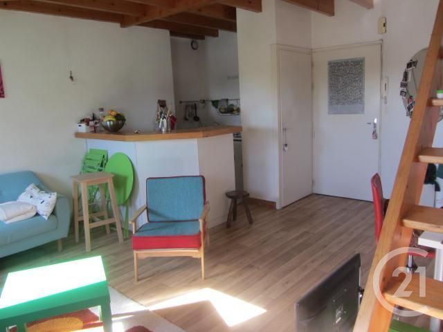 Appartement Duplex à louer - 2 pièces - 27.3 m2 - NANTES - 44 - PAYS-DE-LOIRE - Century 21 Talensac