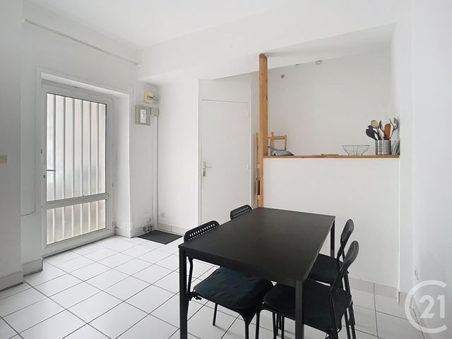 Appartement Studio à louer - 1 pièce - 25.41 m2 - NANTES - 44 - PAYS-DE-LOIRE - Century 21 Talensac