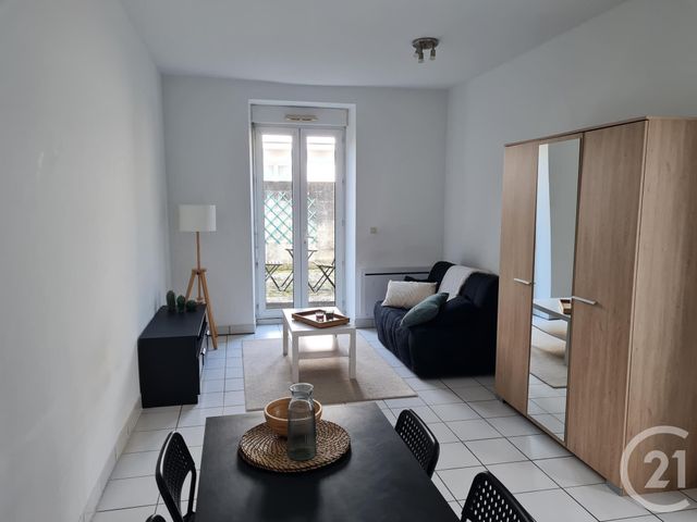 Appartement Studio à louer - 1 pièce - 25.41 m2 - NANTES - 44 - PAYS-DE-LOIRE - Century 21 Talensac