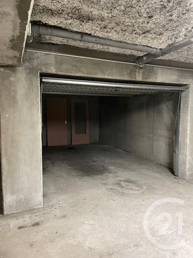 parking à louer - 18.53 m2 - NANTES - 44 - PAYS-DE-LOIRE - Century 21 Talensac