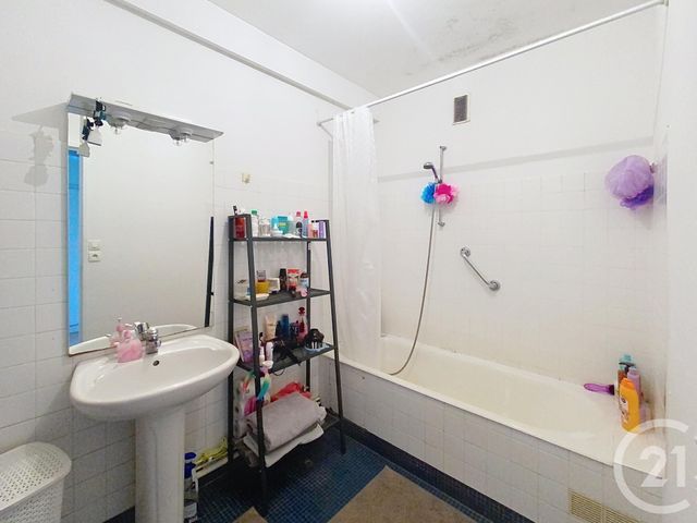 Appartement T4 à louer - 4 pièces - 88.54 m2 - NANTES - 44 - PAYS-DE-LOIRE - Century 21 Talensac