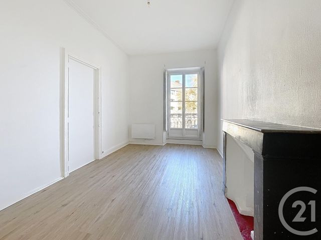 Appartement T3 à louer - 3 pièces - 70.18 m2 - NANTES - 44 - PAYS-DE-LOIRE - Century 21 Talensac