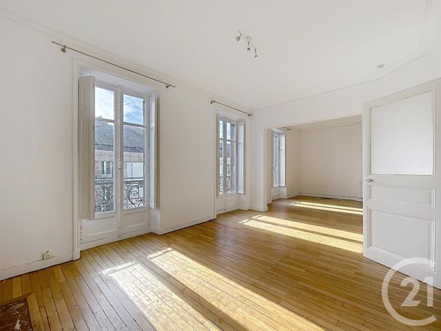 Appartement T5 à louer - 5 pièces - 128.82 m2 - NANTES - 44 - PAYS-DE-LOIRE - Century 21 Talensac