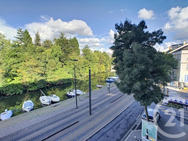 Appartement T4 à louer - 4 pièces - 83.29 m2 - NANTES - 44 - PAYS-DE-LOIRE - Century 21 Talensac
