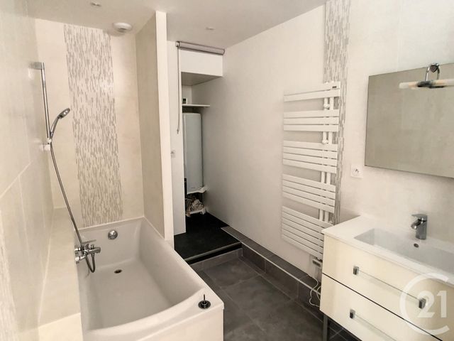 Appartement T3 à vendre - 3 pièces - 55.91 m2 - NANTES - 44 - PAYS-DE-LOIRE - Century 21 Talensac