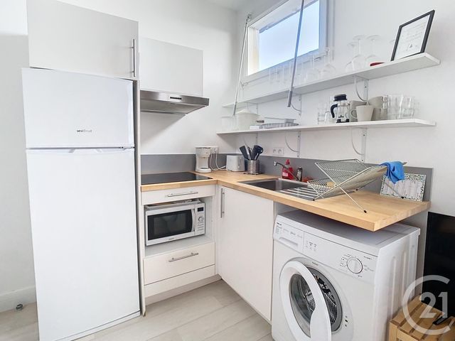 Appartement T3 à louer - 3 pièces - 25.6 m2 - NANTES - 44 - PAYS-DE-LOIRE - Century 21 Talensac