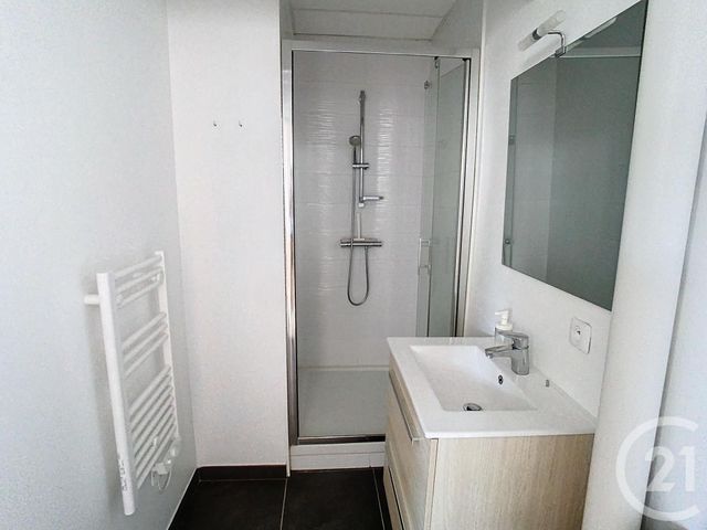 Appartement T3 à louer - 3 pièces - 25.6 m2 - NANTES - 44 - PAYS-DE-LOIRE - Century 21 Talensac