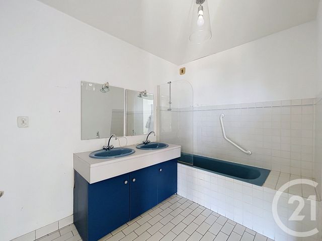 Appartement T4 à vendre - 4 pièces - 119.1 m2 - NANTES - 44 - PAYS-DE-LOIRE - Century 21 Talensac