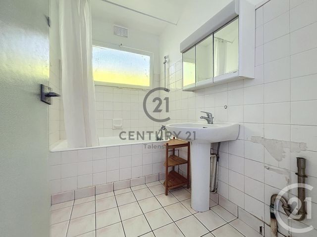 Appartement T4 à louer - 4 pièces - 72.66 m2 - NANTES - 44 - PAYS-DE-LOIRE - Century 21 Talensac