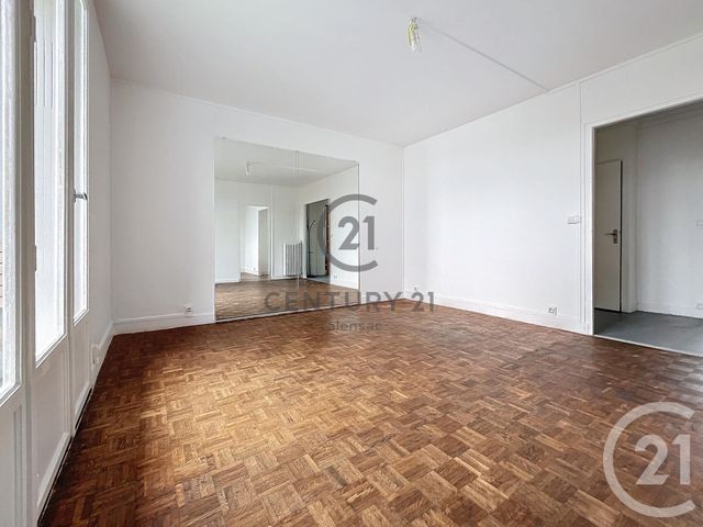 Appartement T4 à louer - 4 pièces - 72.66 m2 - NANTES - 44 - PAYS-DE-LOIRE - Century 21 Talensac