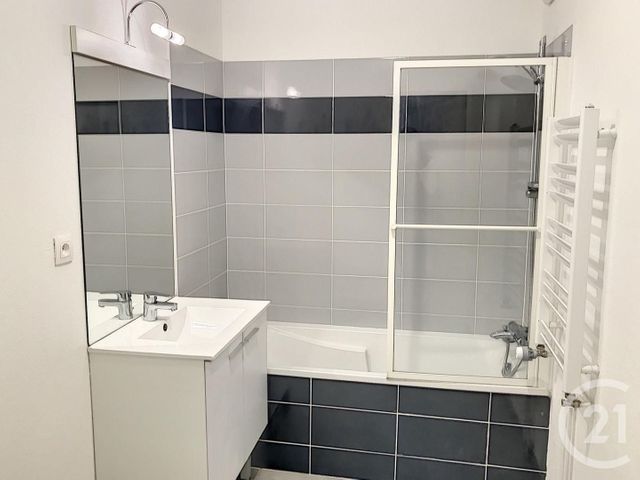 Appartement T3 à louer - 3 pièces - 63.5 m2 - NANTES - 44 - PAYS-DE-LOIRE - Century 21 Talensac