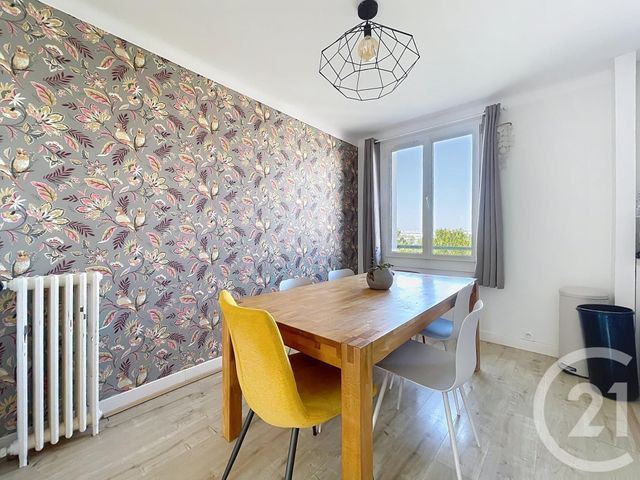 Appartement T3 à louer - 3 pièces - 76.48 m2 - NANTES - 44 - PAYS-DE-LOIRE - Century 21 Talensac