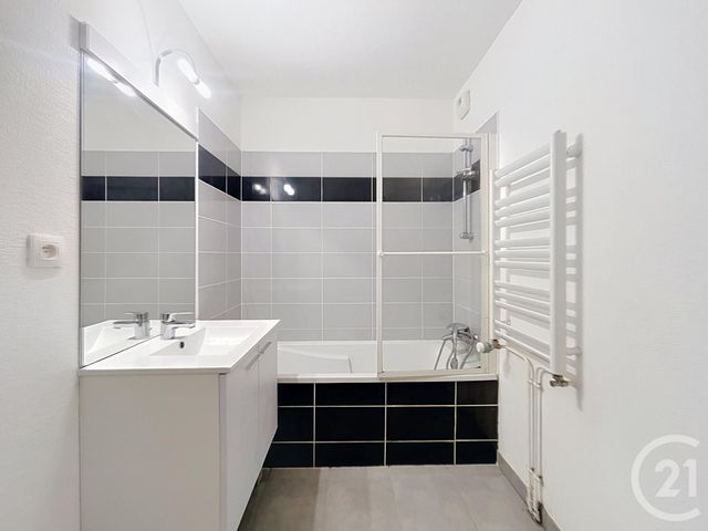 Appartement T3 à vendre - 3 pièces - 63.5 m2 - NANTES - 44 - PAYS-DE-LOIRE - Century 21 Talensac