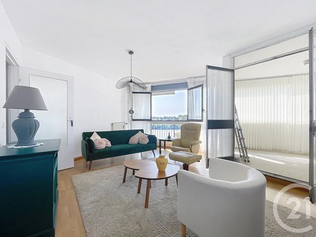 Appartement T4 à louer - 4 pièces - 76.79 m2 - NANTES - 44 - PAYS-DE-LOIRE - Century 21 Talensac
