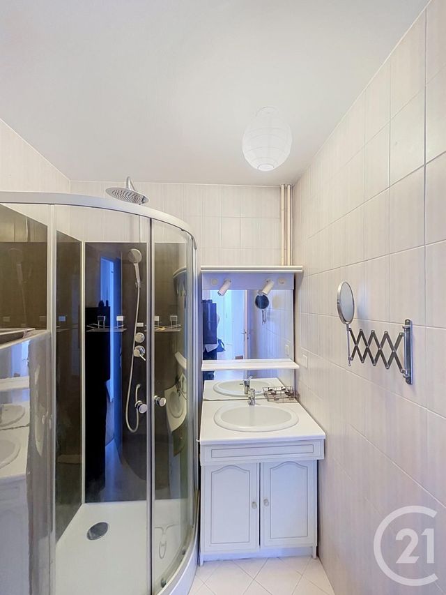 Appartement T4 à louer - 4 pièces - 76.79 m2 - NANTES - 44 - PAYS-DE-LOIRE - Century 21 Talensac