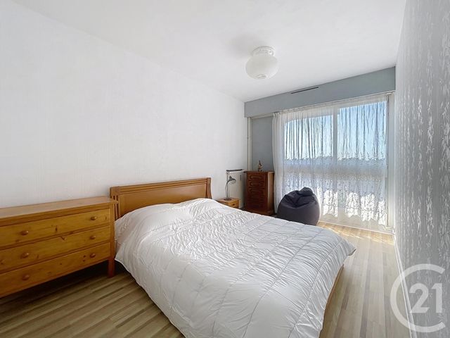 Appartement T4 à louer - 4 pièces - 76.79 m2 - NANTES - 44 - PAYS-DE-LOIRE - Century 21 Talensac