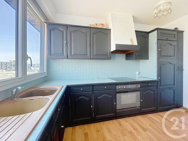 Appartement T4 à louer - 4 pièces - 76.79 m2 - NANTES - 44 - PAYS-DE-LOIRE - Century 21 Talensac