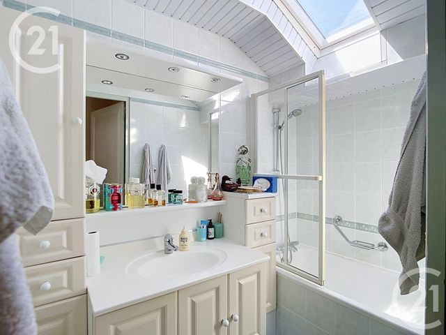 maison à vendre - 7 pièces - 148.8 m2 - NANTES - 44 - PAYS-DE-LOIRE - Century 21 Talensac